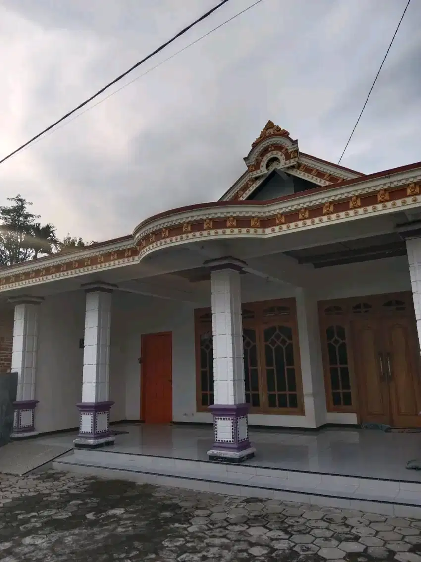 RUMAH KAMPUNG DEKAT PASAR SUMOROTO PONOROGO