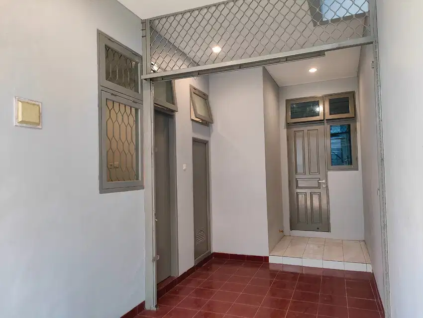 Dijual Rumah Bagus Nyaman Huni di Tomang Jakarta Barat