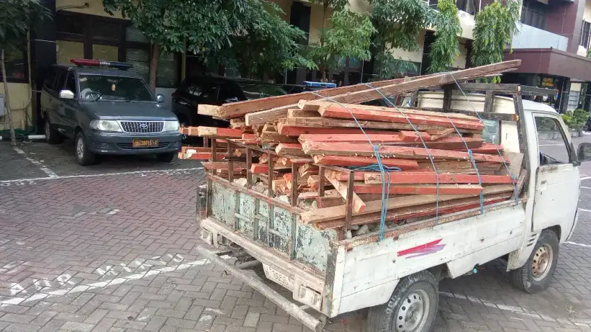 Jasa buang gragal dan sampah proyek