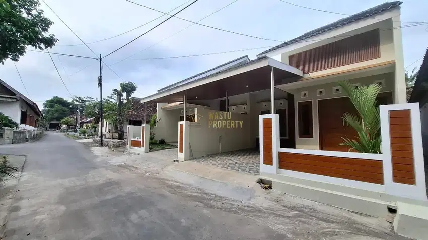 RUMAH MODERN BARU SIAP HUNI, DEKAT PASAR SIDOREJO BARU