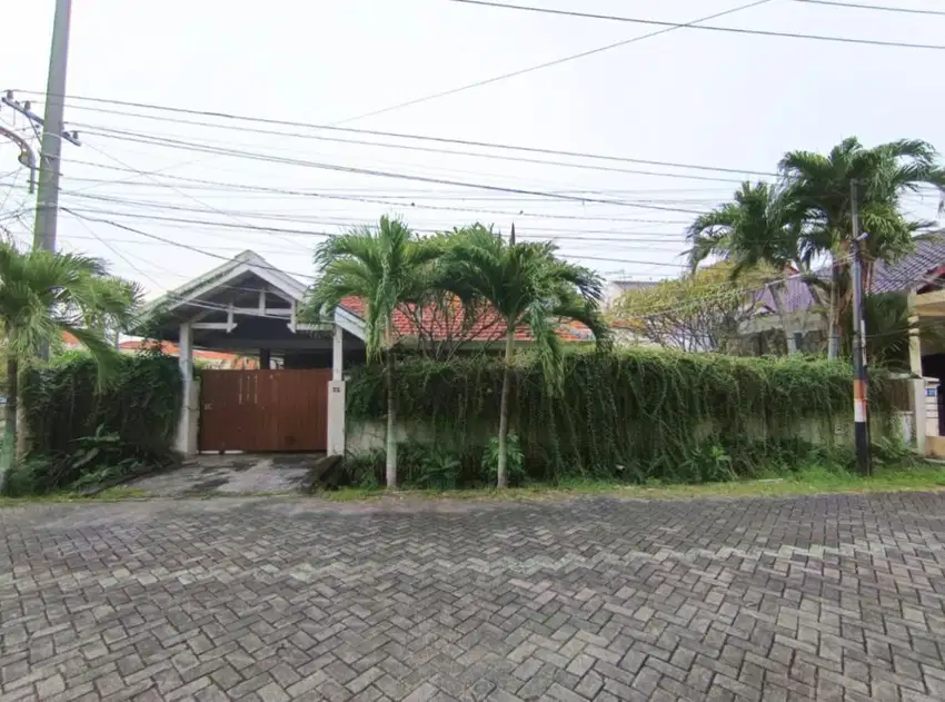 RUMAH MURAH HITUNG HARGA TANAH SAJA DI MANYAR SURABAYA