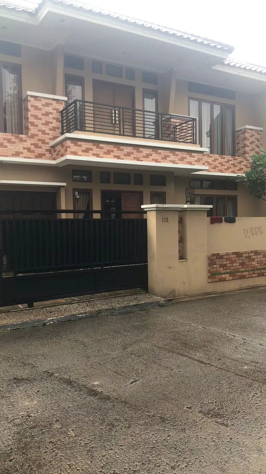 DIJUAL MURAH RUMAH SIAP HUNI 2LT, DI P.JATI DEKAT DGN PINTU TOL ANDARA