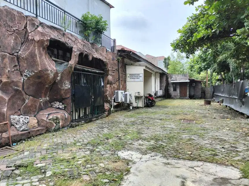 Dijual Cepat Rumah Murah Hook Komersial Area Di Kartini Surabaya Pusat