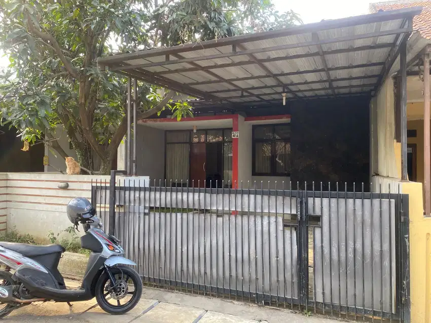 Rumah Murah di Komplek Guruminda Cisaranten