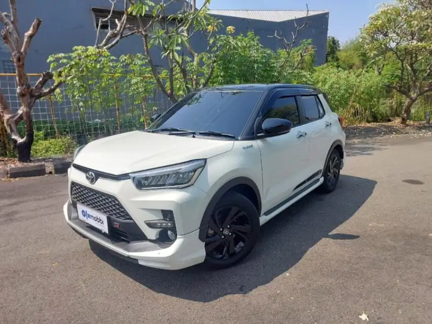 KM RENDAH Toyota Raize 1.0 GR Sport Two Tone Bensin AT 2023 dob