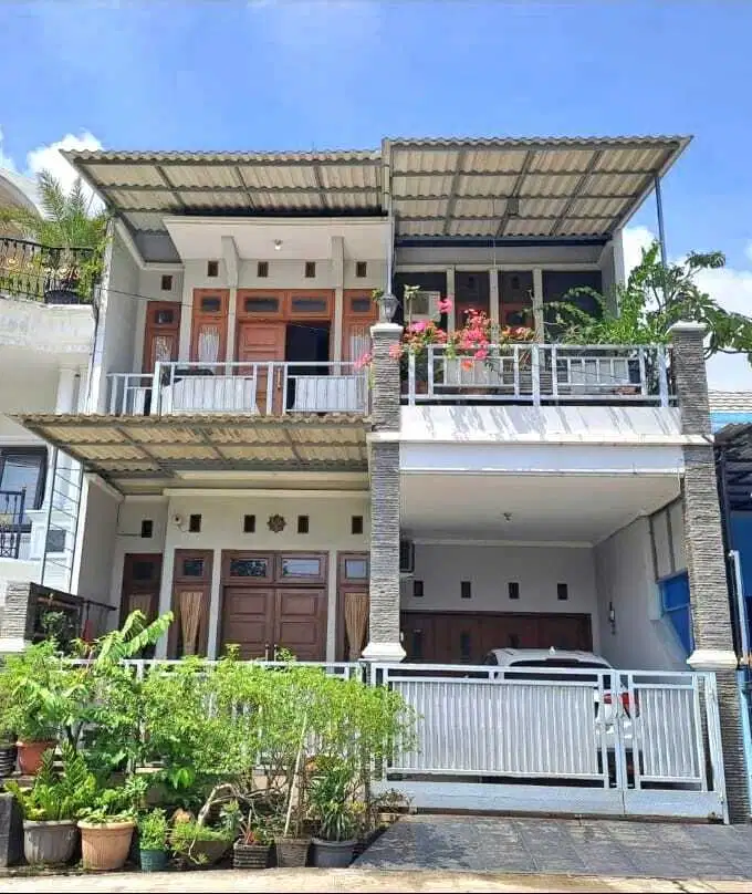 Dijual Cantik Mewah Murah  di Harapan Indah  Bekasi