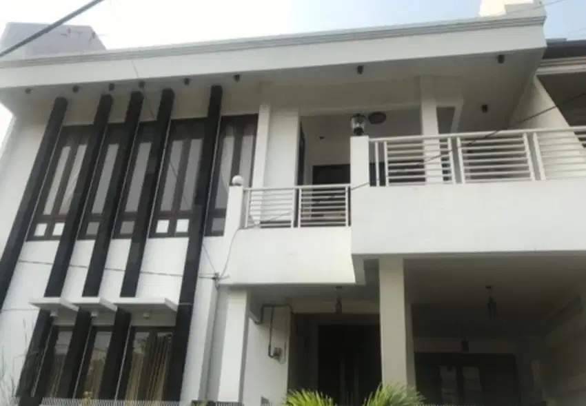 Dijual KOSAN AKTIF 9 KAMAR