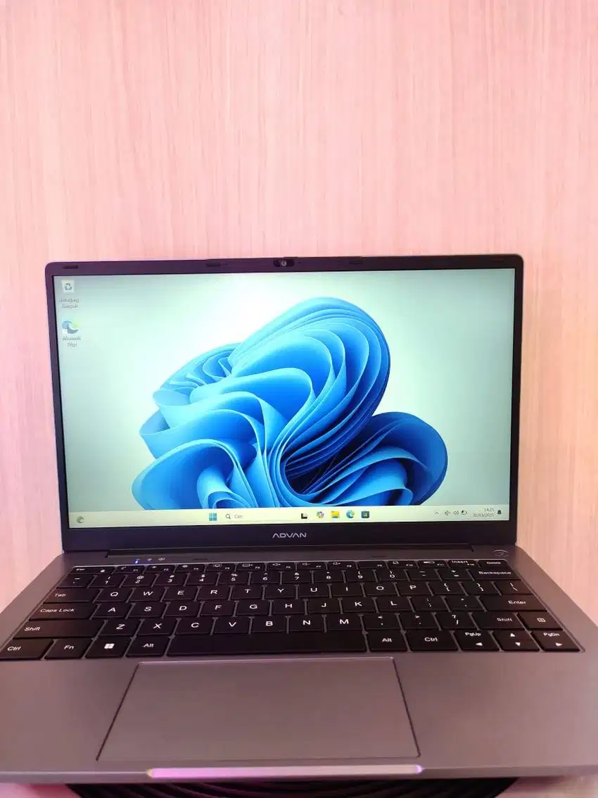 ADVAN WORKPRO LITE i3 1220P-8GB-256GB SSD-INTEL UHD GRAPHICS-WIND 11