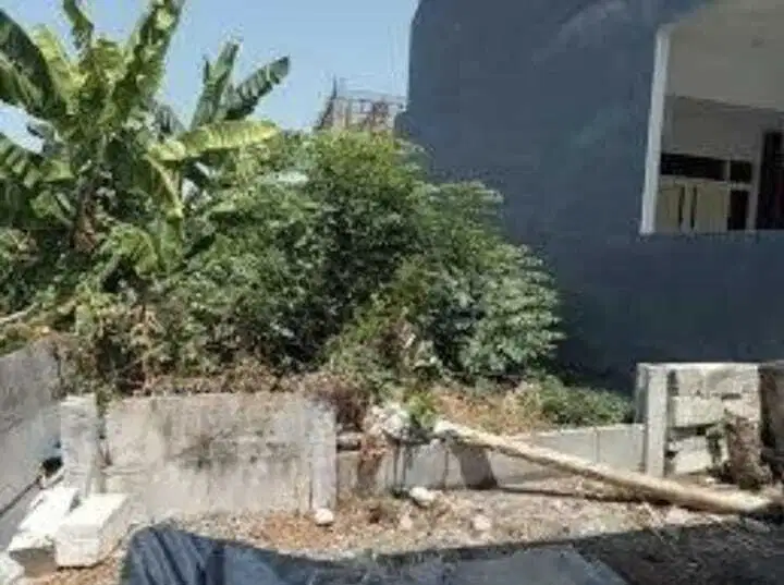 Tanah dijual daerah manukan di komplek perumahan kavling ramayana