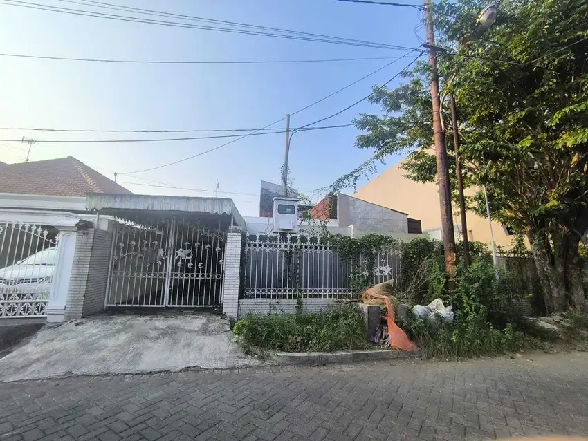 Rumah Manyar Kertoarjo