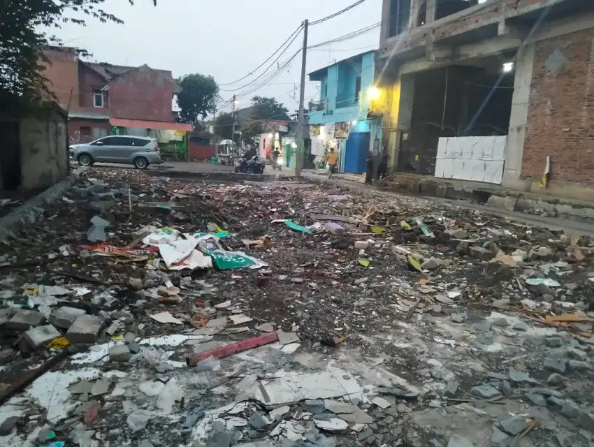 Dijual tanah jalan utama kaliabang