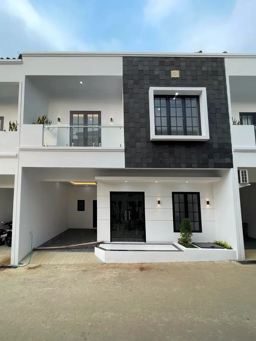 Rumah Mewah Murah Unit Terbatas Dalam Cluster Di Lenteng Agung