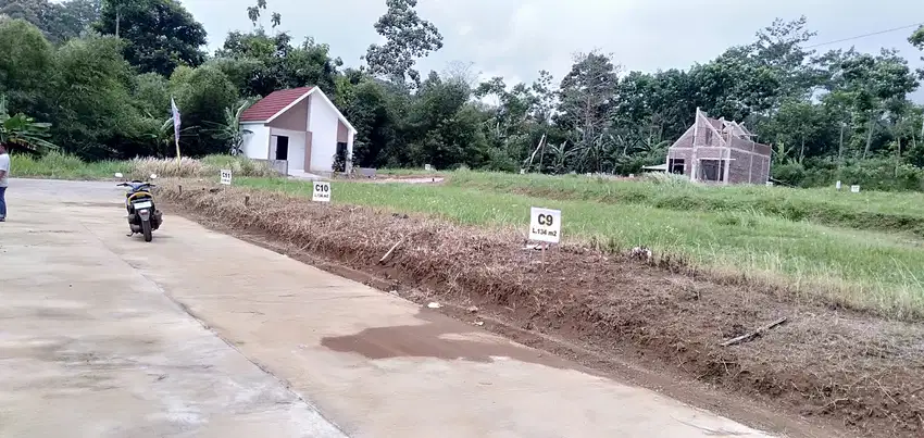 Kavling murah siap bangun SHM di Mangunsari Gunungpati