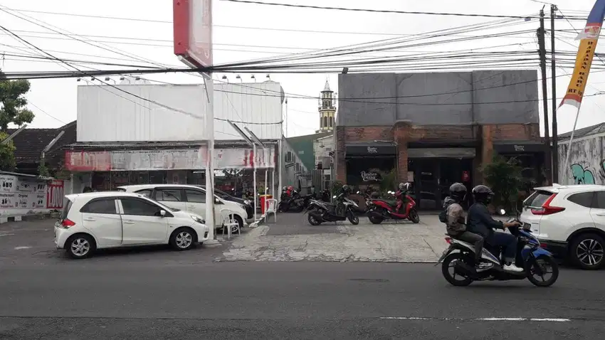 TERMURAH  ! Tanah Bonus Bangunan Di Jl. Kaliurang Dekat UGM