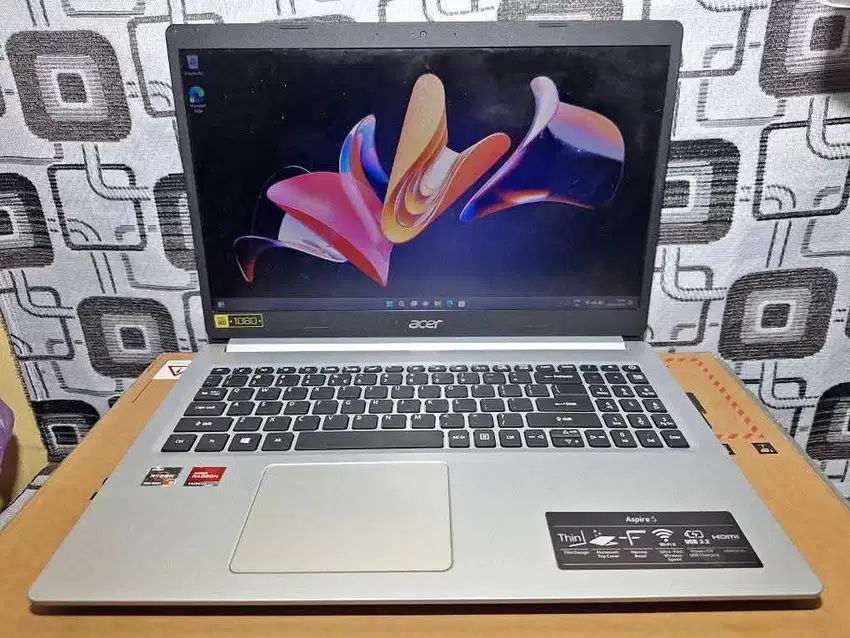 Laptop Acer Aspire 5 A515-45 AMD Ryzen 3-5300U RAM 8GB SSD 512GB
