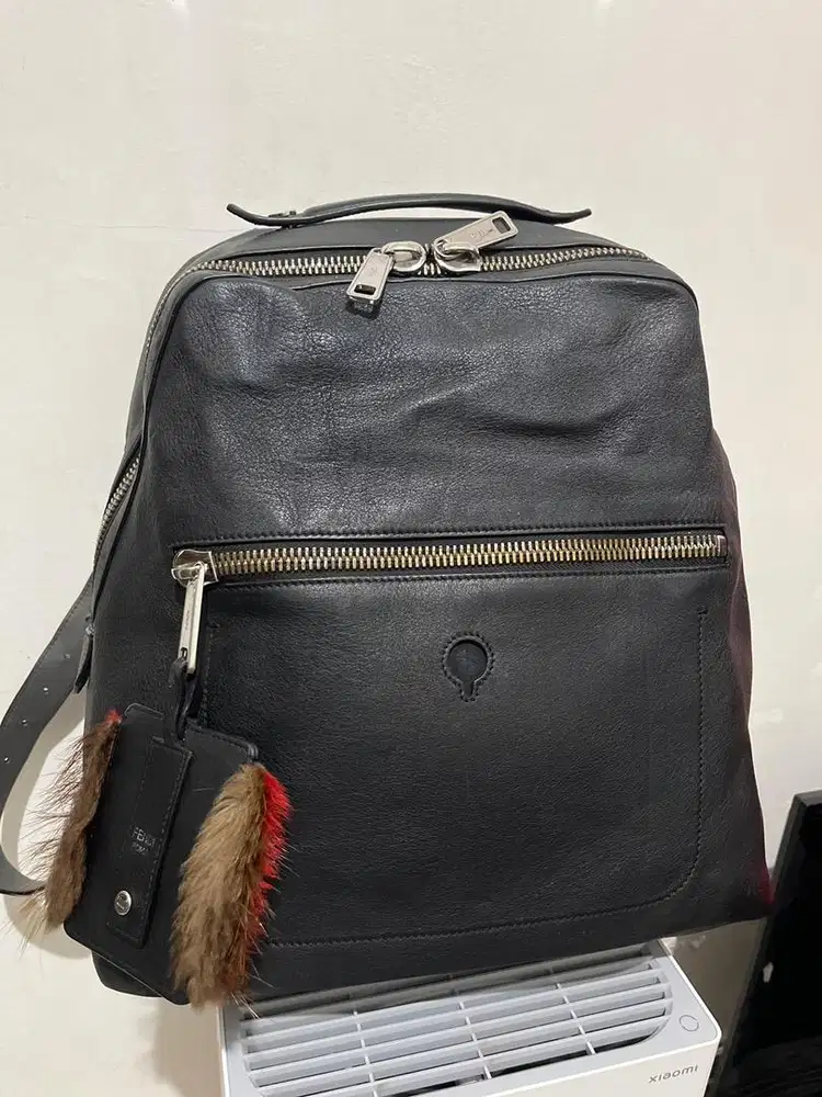 FENDI RANSEL KULIT ORIGINAL