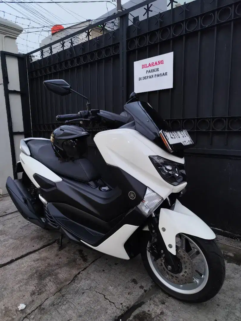 Yamaha N max Old Putih