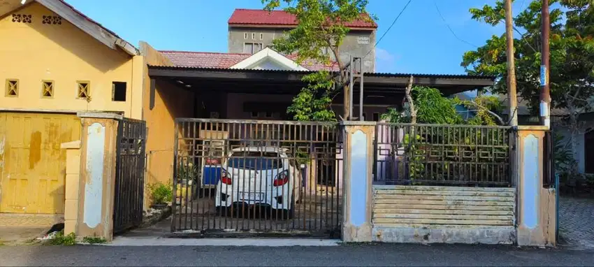 Dijual Melalui Lelang