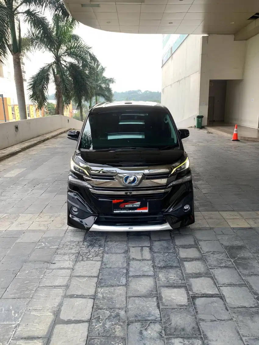 Toyota Vellfire G 2.5 Limited 2017