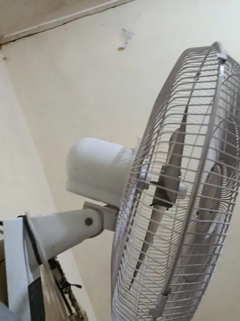 Kipas angin tembok dijual