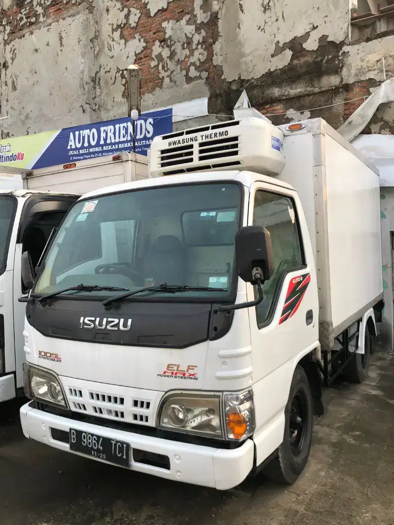 Isuzu ELF NKR55 ps100 engkel std box Freezer 2015