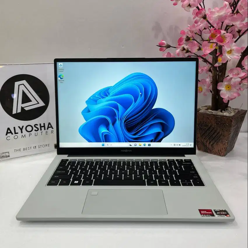 Laptop Advan WorkPlus R5