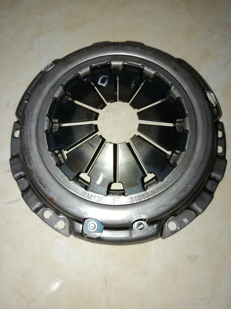 Cover & kopling xenia 1.3