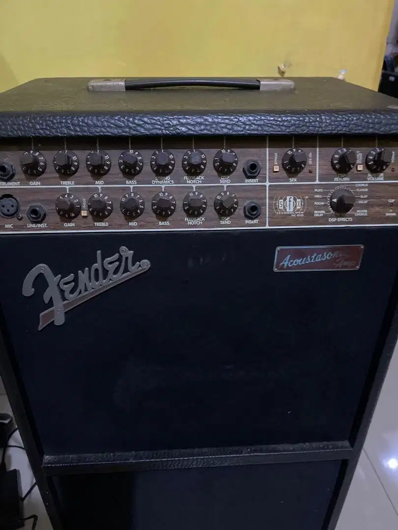 Ampli fender untuk kibod
