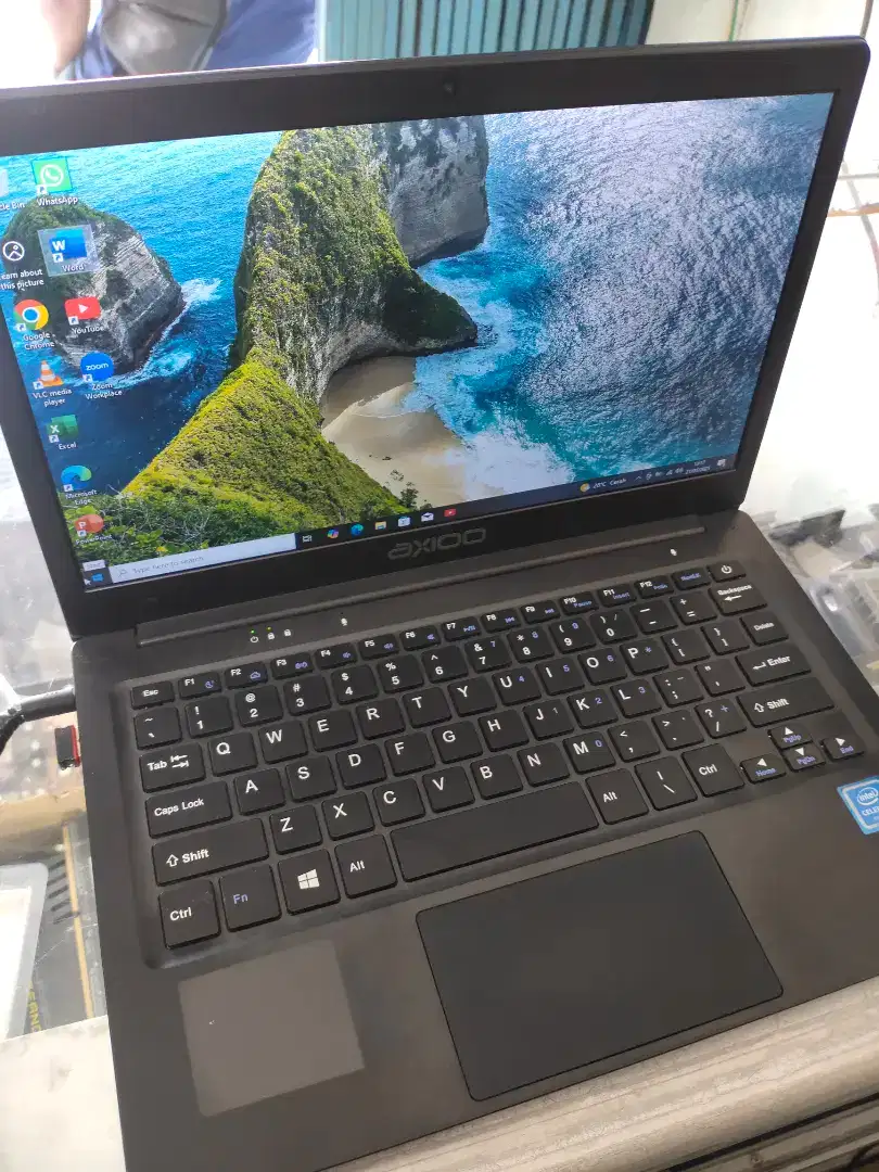 Notebook axiio mybook 11G