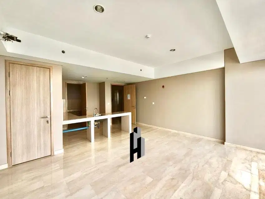 DISEWAKAN MURAH APARTEMEN HOLLAND VILLAGE PRIVATE LIFT