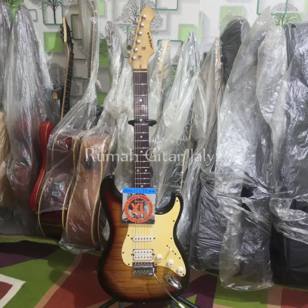 Gitar Aria stg 004 HSS original