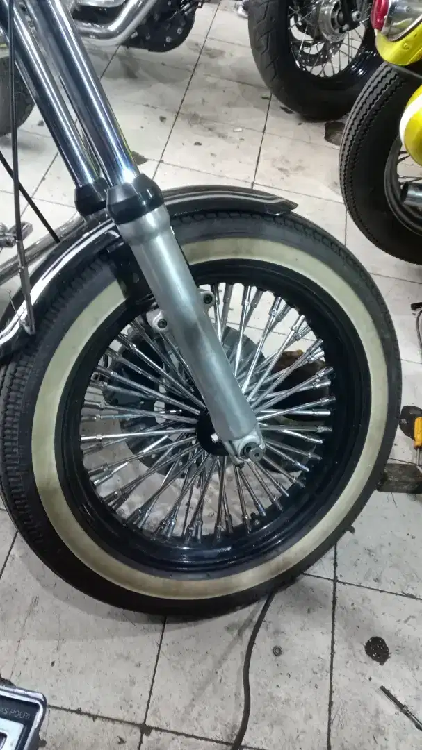 Velg & Ban D/B Ex Harley Davidson
