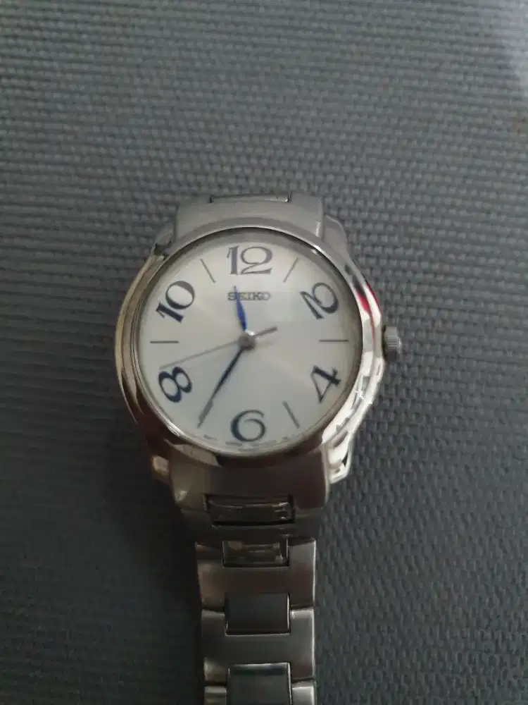 Jam tangan seiko wanita asli
