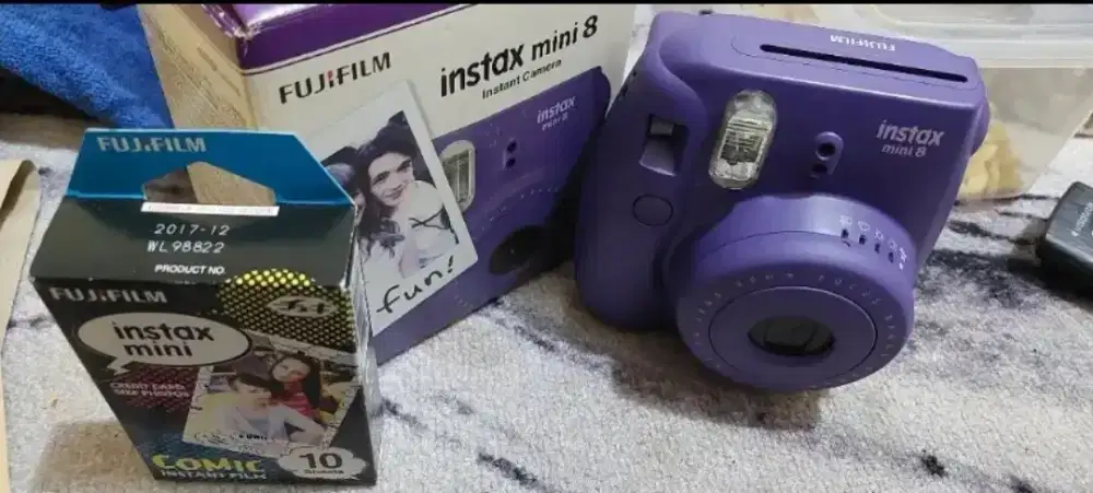 Instax Mini 8 free instant film