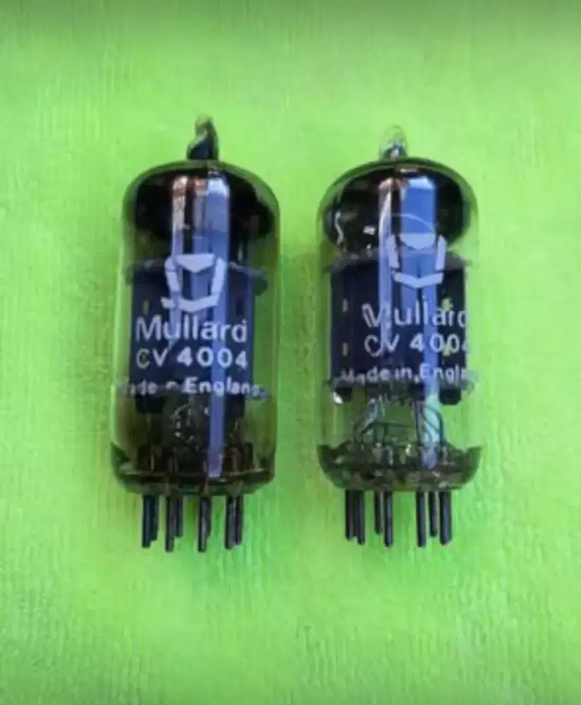 Tabung/tube MULLARD 12 ax7
Kondisi NOS
Emisi masih 80% UP