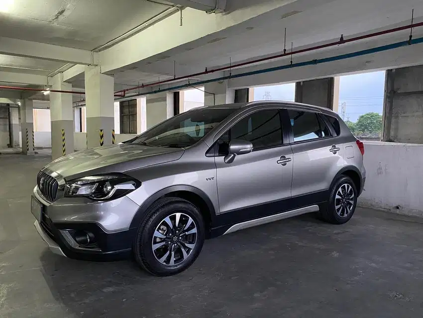 Suzuki S cross Sx4 AT Silver 2018