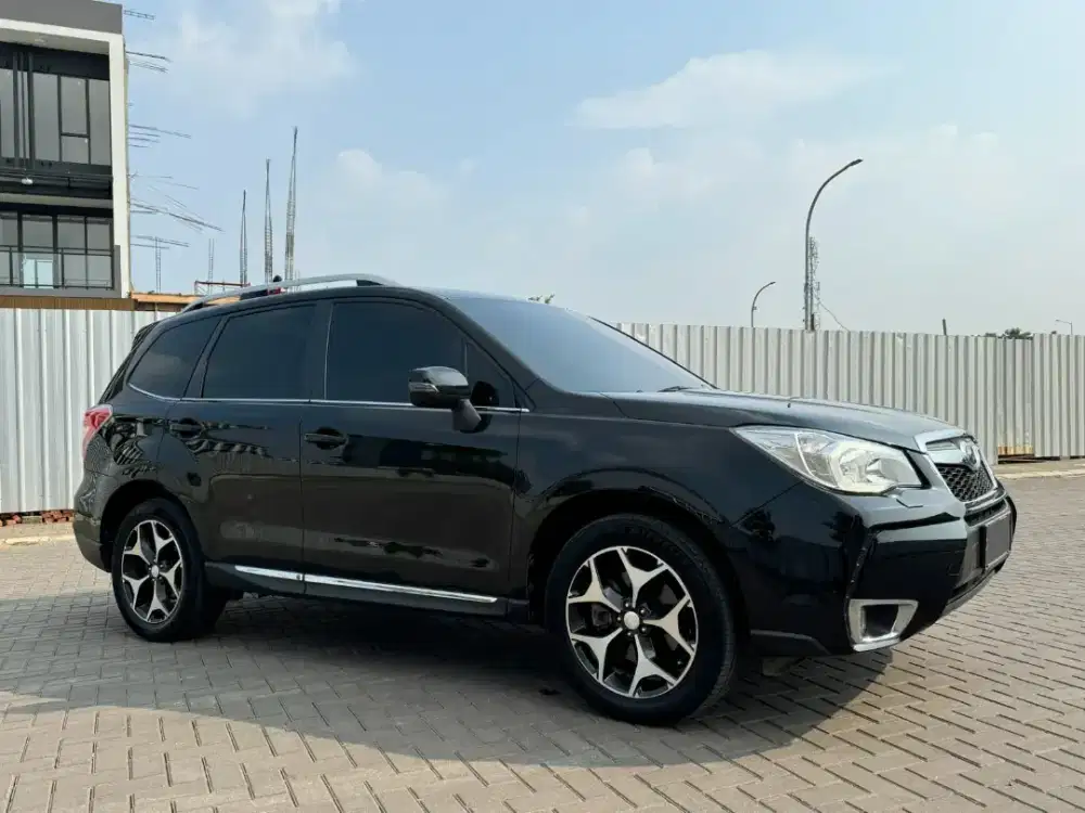 Rare Item! Subaru Forester 2.0 XT 2014