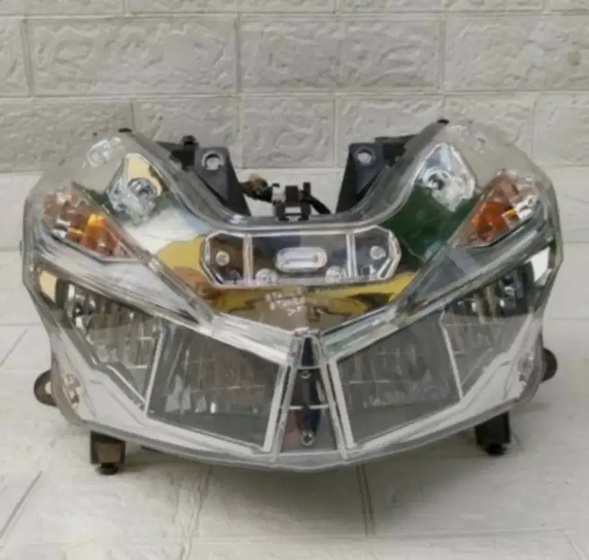 Headlamp Vario 150 led old