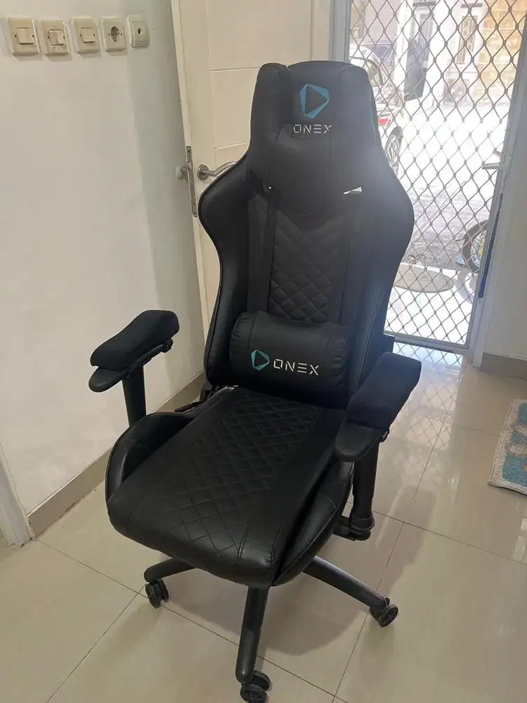 Kursi Gaming ONEX GX3