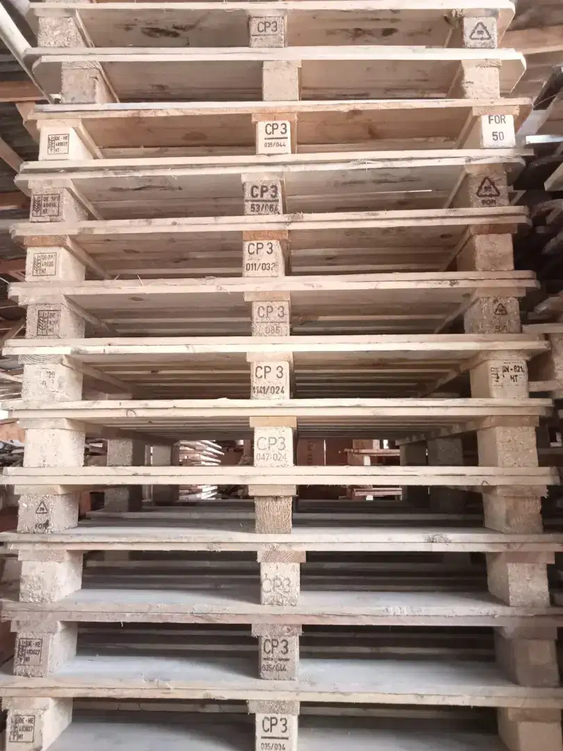 Pallet kayu dan peti packing murah