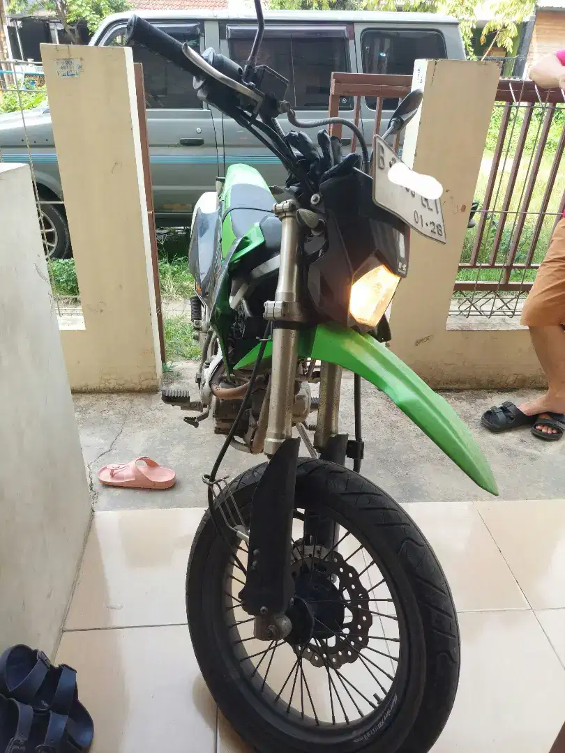 JUAL MOTOR KAWASAKI KLX 150 BM THN 2017 | Motor Off-Road