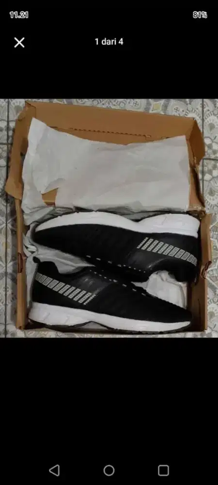 Jual sepatu olahraga ukuran 45