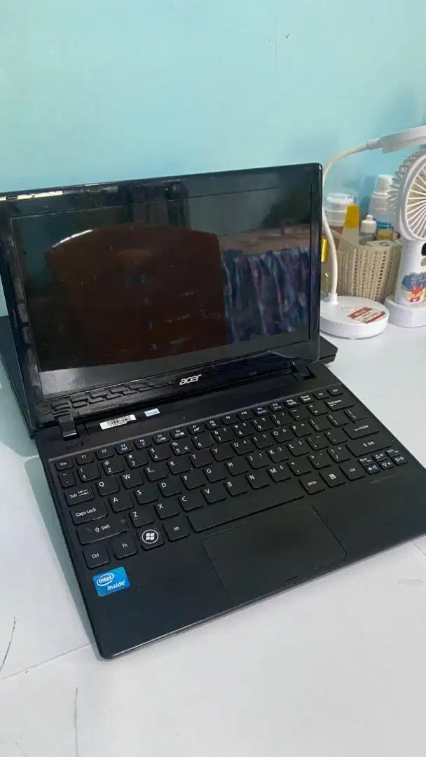 JUAL LAPTOP ACER ASPIRE ONE