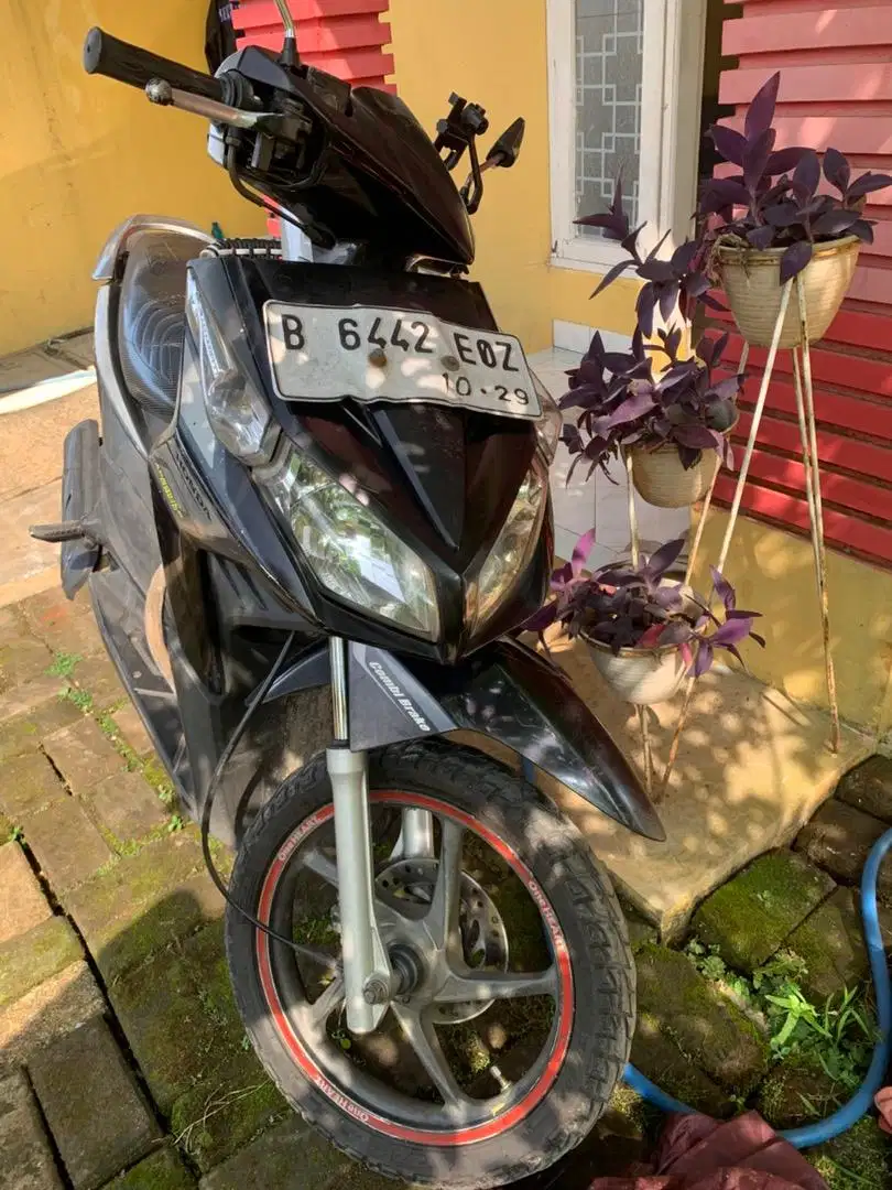 Honda Vario 110 Karbu Hitam CBS istimewa