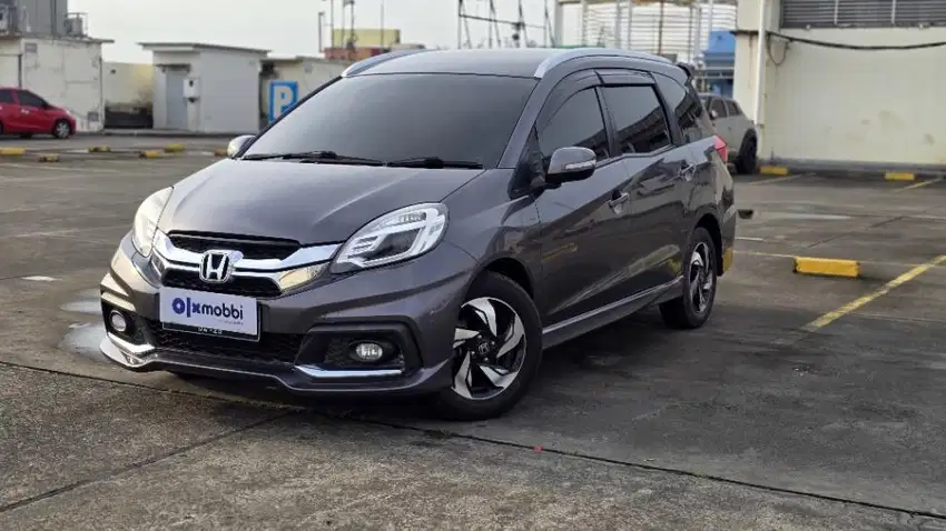Low Angsuran Honda Mobilio 1.5 S Bensin-MT 2018 CYJ
