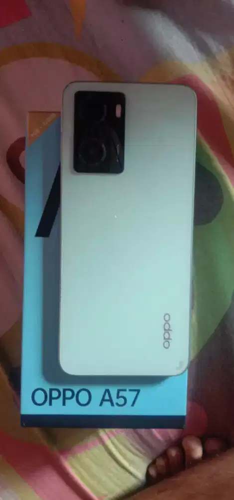 Oppo a57 4+4/128