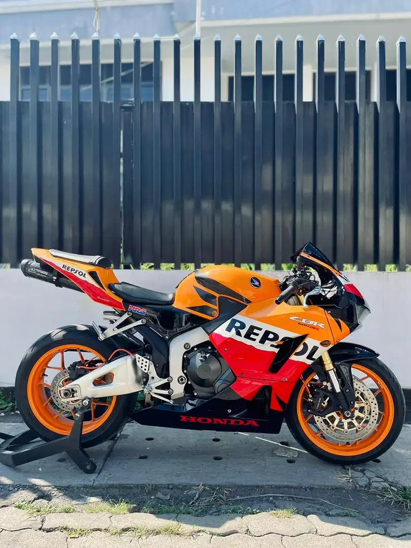 For Sale CBR 600 RR Repsol Edition super Kinyis