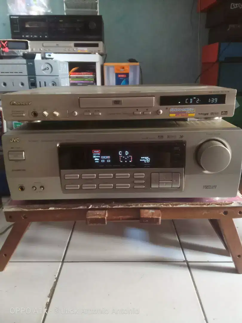 JVC RX -6001 A/V CONTROL RECEIVER + REMOTE