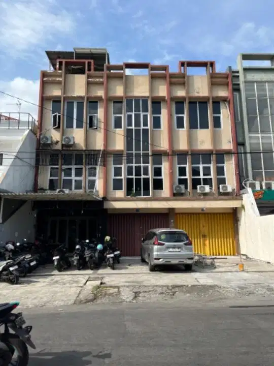 Disewakan Ruko Dekat Kampus UKP (Petra) Kutisari