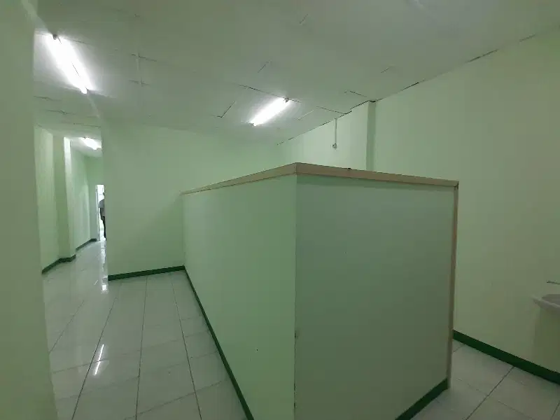 sewa ruko 3 lantai tangcity untuk kantor travel